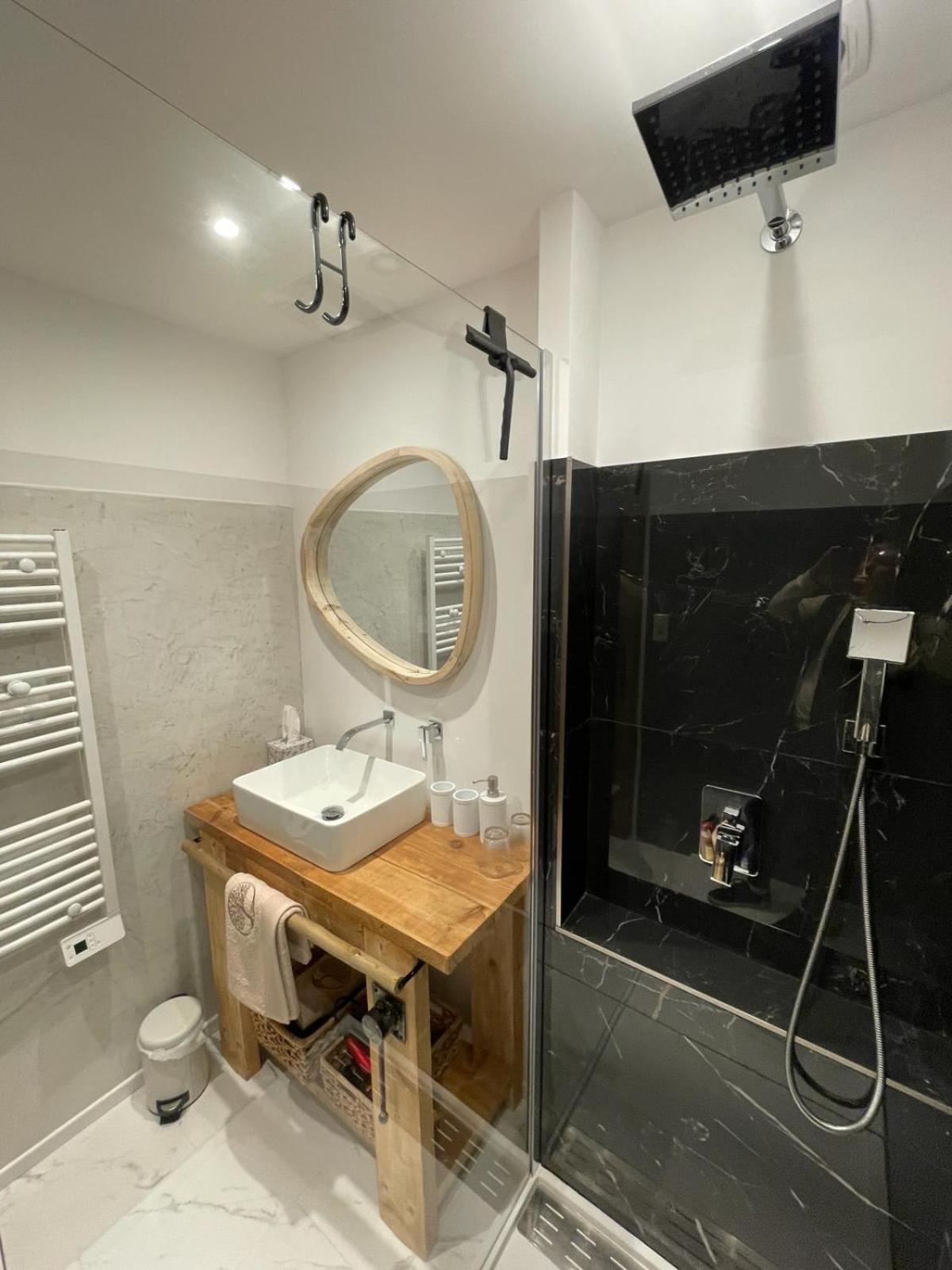 Maison Cosy, 2 Chambres, Adossee Aux Remparts Aigues-Mortes Ngoại thất bức ảnh